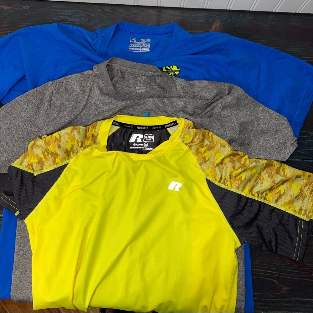 Boys short sleeve‎ tshirts Bundle of 3 boys YXL 14-16